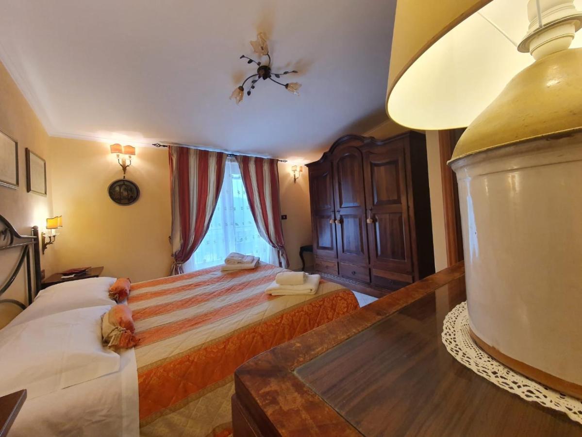 Residenza Antico Borgo Del Pozzo Aparthotel Tramonti Luaran gambar