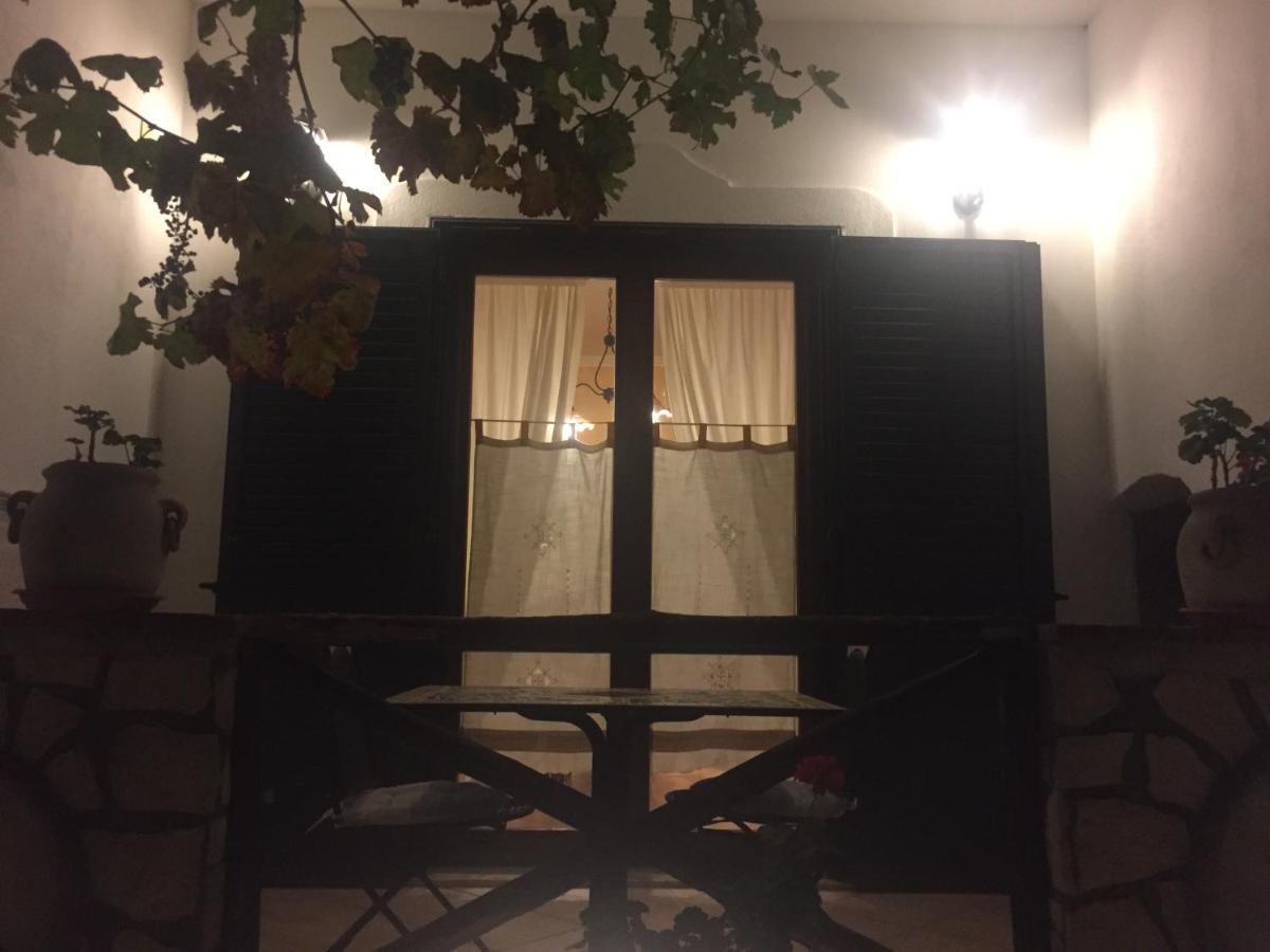 Residenza Antico Borgo Del Pozzo Aparthotel Tramonti Luaran gambar